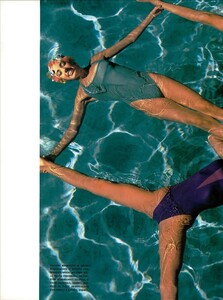 ARCHIVIO - Vogue Italia (June 2001) - An Enchanting Mood - 003.jpg