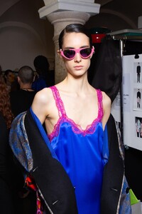 backstage-defile-emilio-pucci-automne-hiver-2020-2021-milan-coulisses-82.thumb.jpg.032becf52ee2e2bb3dcb77b240677f8e.jpg