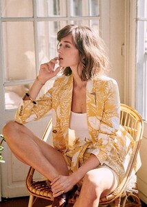 christie-jacket-ochre_foliage_print-yzwkk8f1nrcspy9qfshb.jpg