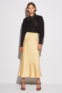 10190804_explanatory_shirt_001_black_10190825_knowing_of_this_skirt_812_butter_g_42526_1_2048x2048.jpg