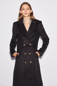 10190864_low_key_coat_001_black_g_43984_1_2048x2048.jpg