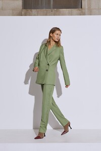 10191015_just_the_same_blazer_311_green_10191024_just_the_same_pant_311_green_nh_11785_2048x2048.jpg