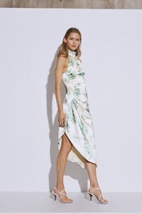 10191032_2_in_bloom_dress_232_cream_washed_floral_sh_14792_2048x2048.jpg