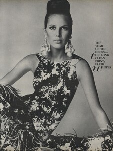 America_Penn_Penati_US_Vogue_March_1st_1966_32.thumb.jpg.af89a46d6fdc656fbc14d35658c6f050.jpg
