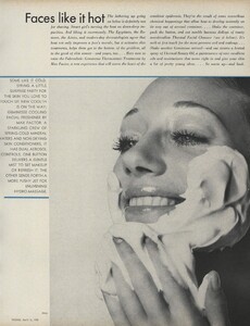 Beauty_US_Vogue_April_15th_1970_04.thumb.jpg.bbbdfd60269d625121bde7b017ad9109.jpg