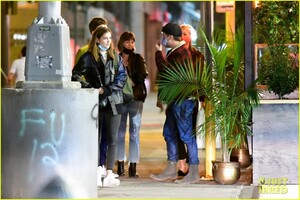 dylan-sprouse-barbara-palvin-out-with-friends-59.jpg