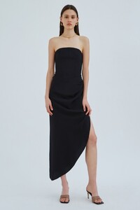 provoke_gown_001-black_g_3119-edit.jpg