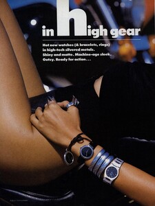 1260681038_VOGUEUSNov198701.thumb.jpg.a2ddd436d32bffa3453dd4d252fb5bd5.jpg