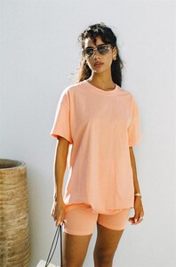 tops-valencia-tee-1_720x.jpg