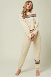 Novie Pullover - Winter White _ O'Neill_0002.jpg