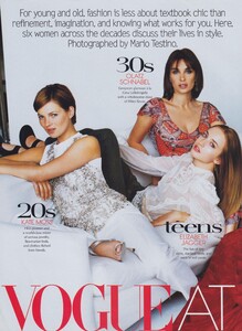 Testino_US_Vogue_August_2001_01.thumb.jpg.c841867f67e790e46d1695d881424433.jpg