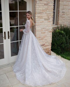 julievinobridal_131620398_754065445194967_5199745733500556745_n.jpg