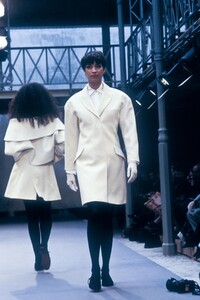 969675071_AzzedineAlaia1989WomenRTW187.thumb.jpg.f3bb30097b569e122d98f1adbcf470ca.jpg