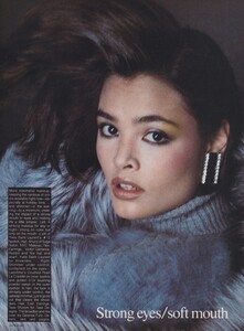 Beauty_Varriale_US_Vogue_November_1983_04.thumb.jpg.b3af9d0baf742b7d544788db3a676b92.jpg