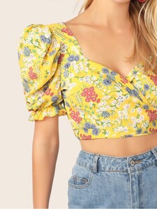 crop-floral-blouse-160519swblouse07190401880-3-600x800.jpg