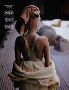 Chin_Maser_US_Vogue_June_1991_01.thumb.jpg.34e858205b8dee41e58572837986c50d.jpg