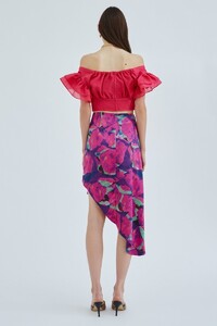 floret_top_624-hot_pink_102003071-5_frame_skirt_511-purple_geo_floral_g_4030-edit.jpg