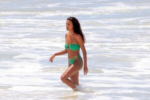 tina-kunakey-in-bikini-at-a-beach-in-rio-de-janeiro-02-18-2021-3.jpg