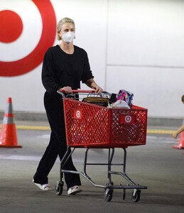 charlize-theron-shopping-at-target-in-van-nuys-03-08-2021-1.jpg