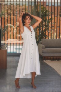 Summah_linen_dress_white_kultcha_1024x1024@2x.jpg