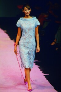 782914759_christian-lacroix-ss-1999(10).thumb.jpg.acd9126095f766fd71a4793d2efc3324.jpg