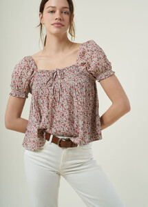 babe-print-blouse-s21.thumb.jpg.a29e090a7863c94747bf9b24082b1b4d.jpg