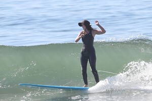 leighton-meester-at-a-surf-session-in-malibu-05-09-2021-8.jpg
