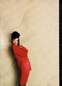 1517076288_MarieClaireJapon1987-4CalvinKleinNanaWatanabe(2).thumb.jpg.d4cf96c1d46f6ec2254ca4946ec473e1.jpg