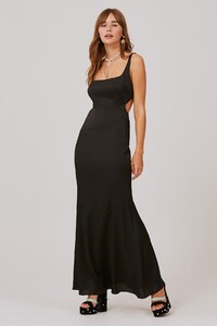 20191004_evangeline_dress_001_black_g_10202.jpg