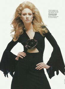 ELLE-RU-Aug2003-001.jpg