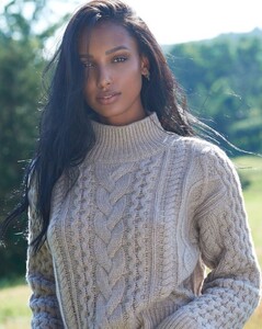 Jasmine Tookes 1.jpg