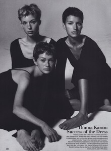 1939643985_VOGUEUSSept199309.thumb.jpg.8570455114faf7f7421dc7c8929b278c.jpg