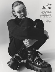 2021-10-01 British Vogue.-page-011.jpg