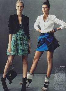 Straight_Roy_US_Vogue_March_2010_06.thumb.jpg.b0328466243f54fc6bb8b24bc0ecf648.jpg