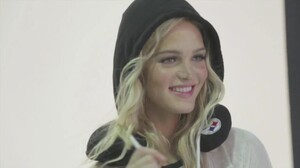BTS with ERIN HEATHERTON and THE NORTHWEST (720p_24fps_H264-192kbit_AAC) 100.jpg