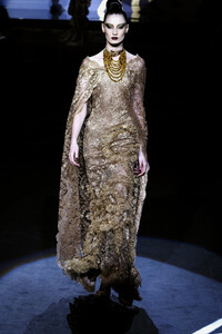 1876146952_Valentino2002HauteCouture147.thumb.jpg.89ecb8a1d3e41dd56e19755e7d4b7a48.jpg