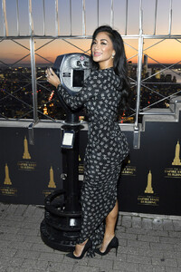 Nicole_Scherzinger_Empire_State_Building_Hosts_ThQCLNVSfptx.jpg