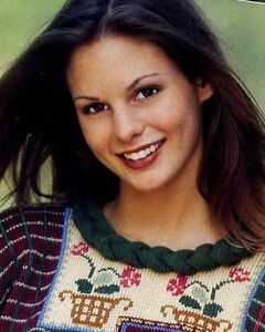 1181145113_1990sVogueKnitting(13).thumb.jpg.75391b25ea7f484798dc0b184f5efef1.jpg