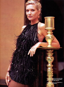 bb_JuditMasco_1994_03_RABANNE_FW94_HOLA_FrancoisLamy_080.thumb.jpg.07649609fc95a09b6b01f19a4603b279.jpg