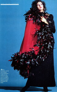 bb_ID_1986_09_YSL_HC_FW86_030.thumb.jpg.52da324da12a30c6713c284f1cf7a296.jpg