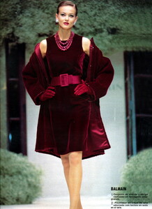 bb_ID_1995_07_BALMAIN_HC_FW95_150.thumb.jpg.bde3cbeb4523dce592d4748a5969c461.jpg