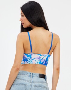 cece-cupped-longline-blue-wavy-florals-back-ut49806bwf.jpg