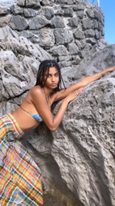 imaanhammam_117746969_132551731875597_4802598805332555659_n-00.00.07.005.png