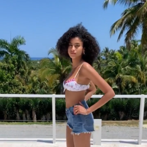 imaanhammam_60488965_294329151508563_2201451167807650015_n-00.00.00.856.png