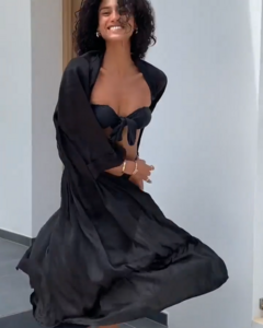 imaanhammam_68835153_476700116482394_4213137139117743255_n-00.00.09.064.png