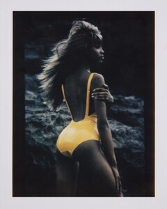 marco_glaviano-naomi_campbell-3-polaroid_collection_1970_2000-10_7x8_5cm_2_1.jpg