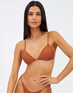 r-kellie-clean-tri-bikini-top-wavey-front-ga50553rwav.jpg