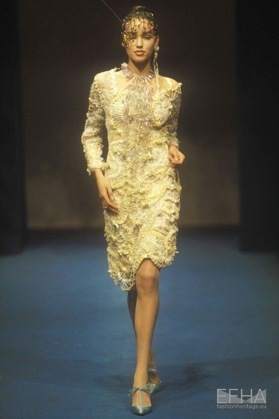 Christian Lacroix PE 1997. Photo Etienne Tordoir. (2).jpg