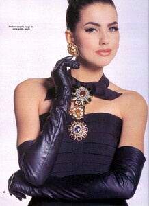 bb_ID_1991_03_CHANEL_HC_SS91_HOLA_SP_010.jpg.e8636955986ca9cd374e5f3ec844874d.thumb.jpg.f67214ba85d3e425e247a5a8f116f2b5.jpg