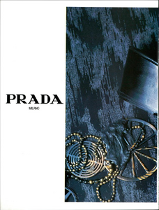 Grignaschi_Prada_Spring_Summer_1984_05.thumb.png.56f518839e8dc8efba31b9004a758848.png